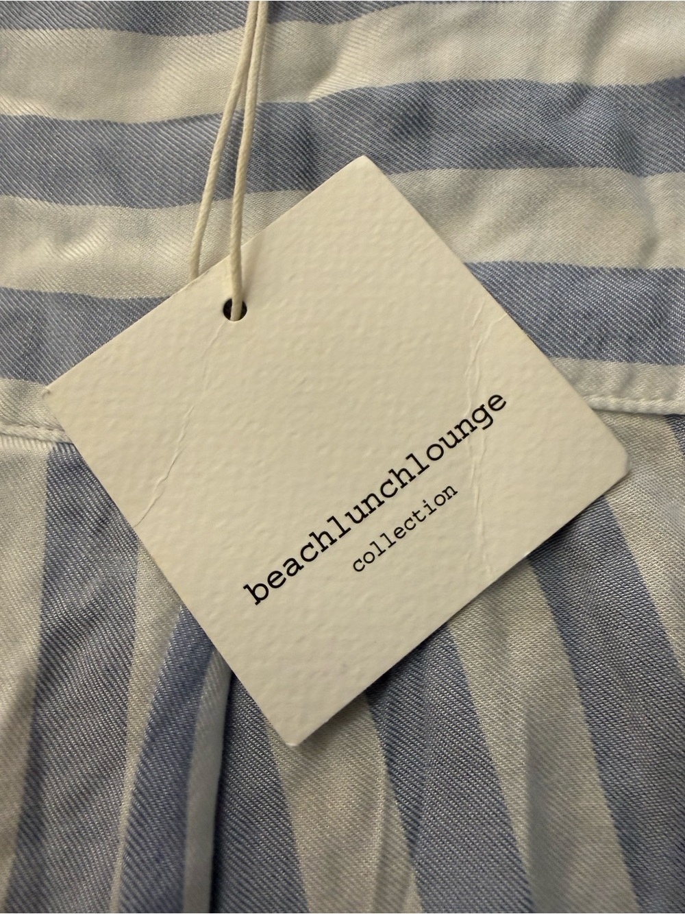 beachlunchlounge Candace Blue & White Stripe Button-Up Shirt - Size M - NWT - Picture 10 of 13